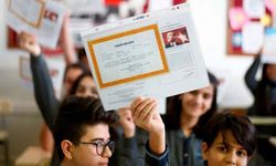 Okullar Ne Zaman Kapanacak? Karne Hangi Gün Verilecek 2026?