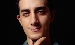 Ruhi Çenet kimdir? Kaç yaşında, nereli, evli mi ve ne iş yapıyor? İşte hayatı