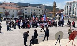 Yozgat'ta 1 Mayıs Emek ve Dayanışma Günü Yürüyüşle Kutlandı