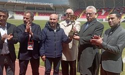 Zirveye Adını Yazdırdılar! Yozgat'ta Şampiyonluk Coşkusu