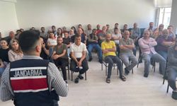 Çayıralan'da Jandarmadan KADES Eğitimi