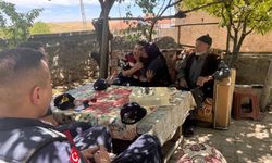 Yozgat Jandarmasından Babalar Günü’nde Şehit Babasına Anlamlı Ziyaret