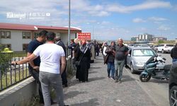 Yozgat’ta Gelecekleri İçin Tek Döktüler, Veliler Kapıda Dua Etti