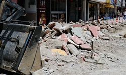 Yozgat'ta Kaldırım Değiştirme Çalışmaları Hız Kesmeden Devam Ediyor