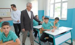 Yozgat'ta Karne Sevinci: Başkan Arslan Öğrencilerle Buluştu