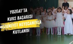 Yozgat'ta Kurs Başarısı Mezuniyet Heyecanıyla Kutlandı