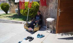 Eskiden Fırçası Durmazdı, Şimdi Gün Boyu Müşteri Bekliyor