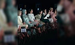 NATO Zirvesi'nde Lider Eşlerine Ajda Pekkan Sürprizi