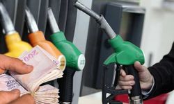 Benzin 65 Lirayı Görecek: 1,60 TL'lik Zam İçin Geri Sayım Başladı