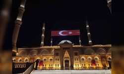15 Temmuz’un 10. yılında Çamlıca Camii’nde sela sesleri yükseldi: Şehitler aynı saatte anıldı