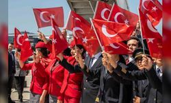 Filenin Sultanları yurda döndü: THY'nin TK171 seferinde coşkulu karşılama