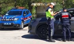 Jandarma Acımadı: Yozgat'ta Kuralları Saymayan Sürücüye Şok Ceza!