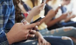Telefon Kullanıcılarına Kritik Yaz Uyarısı! Bu Hatayı Sakın Yapmayın