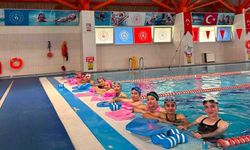 Ülkü Ocakları Yozgat'ta Yüzme Kursu Başladı! Çocuklar İlk Kulaçlarını Attı