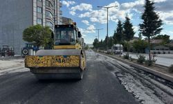 Yerköy'de Asfalt Serimi Tamamlanıyor, Vatandaş Diğer Sorunları Unutmuyor