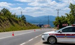 Yozgat'ta Ehliyetsiz Trafiğe Çıktı, Çift Ceza Aldı