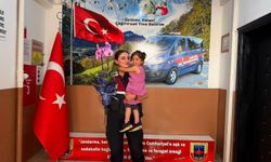 Yozgat'ta Jandarmanın Yüzünü Minik Aybüke Güldürdü
