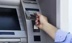 ATM'den para yatıran ya da çekenler için kritik uyarı: 1 dakikası için bile ücret alınıyor