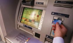 ATM'lerde Yeni Dönem! Kart ve Şifre Kullanımı Değişiyor