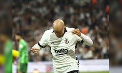 Beşiktaş, Eyüpspor karşısında ilk yarıyı Cerny'nin golüyle 1-0 önde kapattı