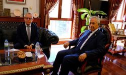 Bülent Arınç’tan Yozgat’a Dost Ziyareti