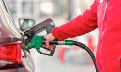 Depoyu Dolduracaklar Dikkat! Benzine 1 TL'yi Aşan Zam Geliyor