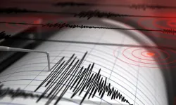 İstanbul'da peş peşe deprem! Uzman isim o hareketi işaret etti