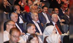 TBMM Başkanı Kurtulmuş: "Terör örgütünün kendini feshetmesiyle yeni bir dönemin kapılarını sonuna kadar açıyoruz"