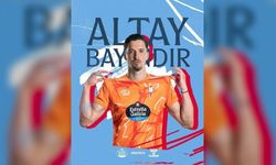Altay Bayındır resmen Celta Vigo'da: Satın alma opsiyonunun bedeli belli oldu