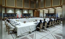 Süper Lig'e çıkan takımlar Cumhurbaşkanlığı Külliyesi'nde: Erdoğan'dan kabul