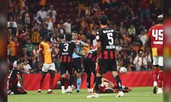Süper Lig'de sezonun ilk kırmızı kartı Kyziridis'e: 70. dakikada Çorum FK'yı 10 kişi bıraktı