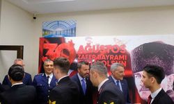 Vali Özkan Yozgat’ta Vatandaşlarla Tek Tek Bayramlaştı