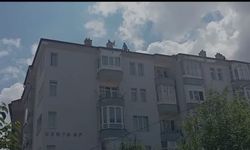 Yozgat’ta Bu Yoldan Geçenler Dikkat! Başınıza Kiremit Düşebilir