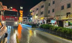 Yozgat’ta Gece Yarısı Korkutan Yangın! Lise Caddesi’ni Duman Kapladı
