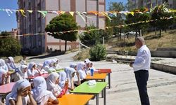 Yozgat’ta Minik Öğrencilerden Renkli Kapanış!