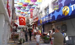 Yozgat'ta Şemsiyeli Sokak Geleneği Sürüyor