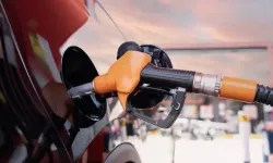 Motorine 5,57 TL'lik dev indirim pompaya yansıdı: 24 Eylül 2026 güncel akaryakıt fiyatları