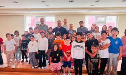 Yeni Dünya Vakfı Yozgat Eğitim Merkezi’nden Öğrencilere Moral Desteği