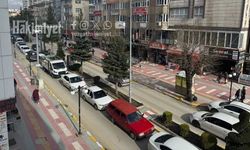 Yozgat'ta Otopark Çilesi Bitmiyor: Araçlar Kaldırımları İşgal Etti