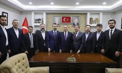 AK Partililer Yozgat'ta Fuat Oktay İle Güç Topladı
