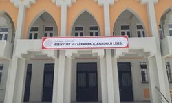 Esenyurt'ta Sezai Karakoç Anadolu Lisesi'nde Bıçaklı Kavga! 2 Öğrenci Yaralandı