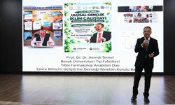 Geleceğimizi Tehdit Eden Büyük Tehlike! Yozgatlı Akademisyen Mersin'deki Zirvede Tek Tek Anlattı