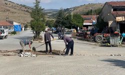 Kadışehri’nde Yol ve Altyapı Yenileme Mesaisi Sürüyor