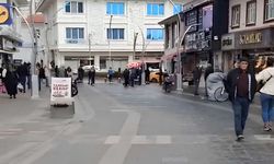 Yozgat’ta Görenleri Hayrete Düşüren Görüntü! Yağmur Yolu İkiye Ayırdı