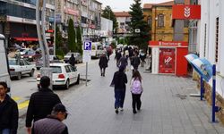 Yozgat Sokaklarında Azerbaycan Tepkisi: "Başörtüsü Tercihine Kimse Karışamaz!"