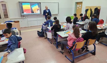 Yozgatlı Akademisyenler öğrencilerle buluştu