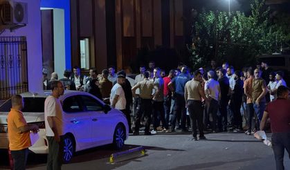 Sokak Ortasında Bıçaklı Saldırı: Genç Yaşamını Yitirdi