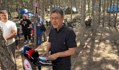Bakan Yumaklı Sorgun'da ailelerle buluştu: "Çocuklar doğayı ekrandan değil bizzat yaşayarak öğrensin"