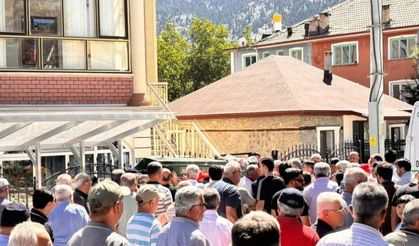 Konya’da Feci Kaza: Kaskına Arı Giren Motosikletli Yayaya Çarptı
