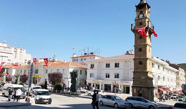 TÜİK VERİLERİ AÇIKLADI GÖÇ DURDU NÜFUS ARTTI